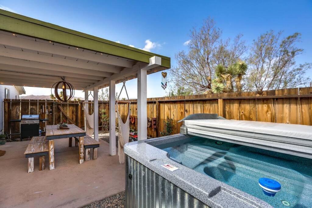 Jt Cottage Yucca Valley Exterior foto