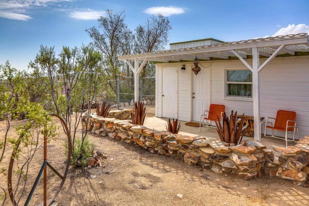 Jt Cottage Yucca Valley Exterior foto