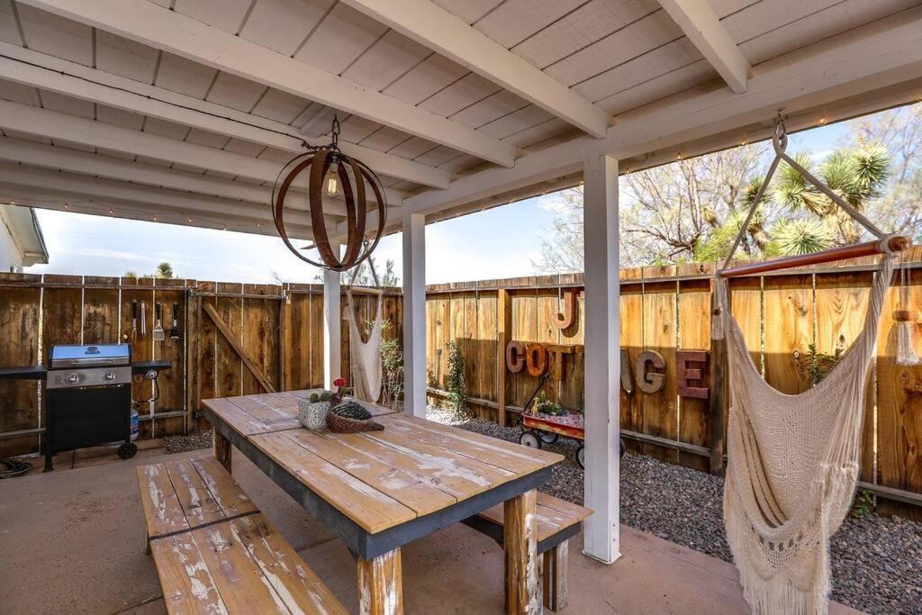 Jt Cottage Yucca Valley Exterior foto
